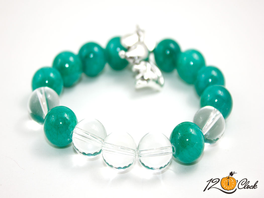 Гривна "Годината на металния плъх" - планински кристал и жадеит