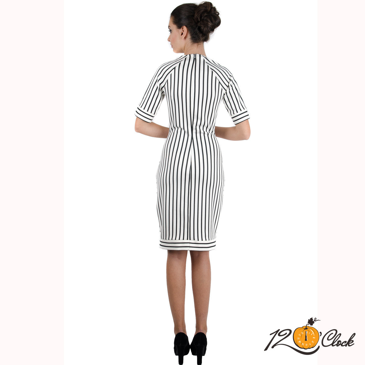 Елегантна рокля в черно и бяло от Twelve O'clock