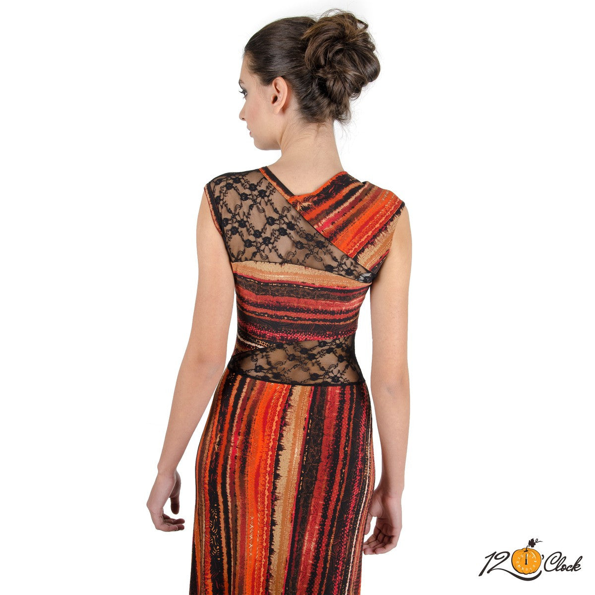 Дълга рокля с цепка и дантела от Twelve O'clock