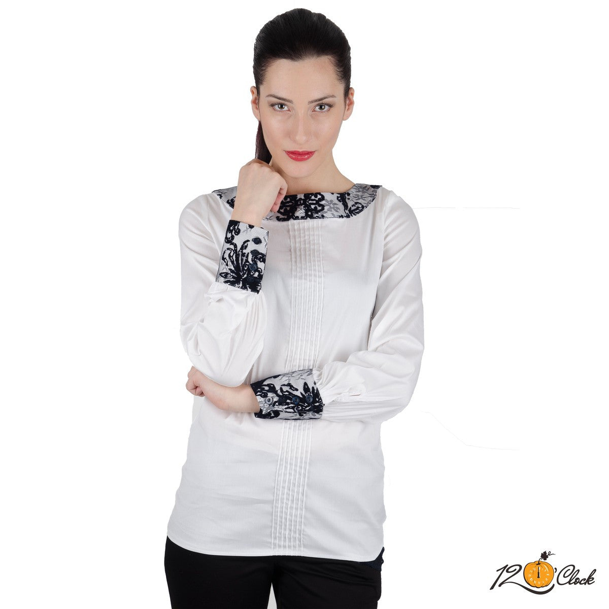 Бяла риза с дантела от Twelve O'clock