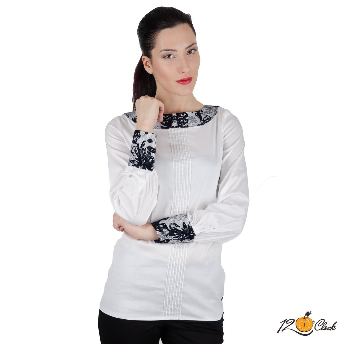 Бяла риза с дантела от Twelve O'clock