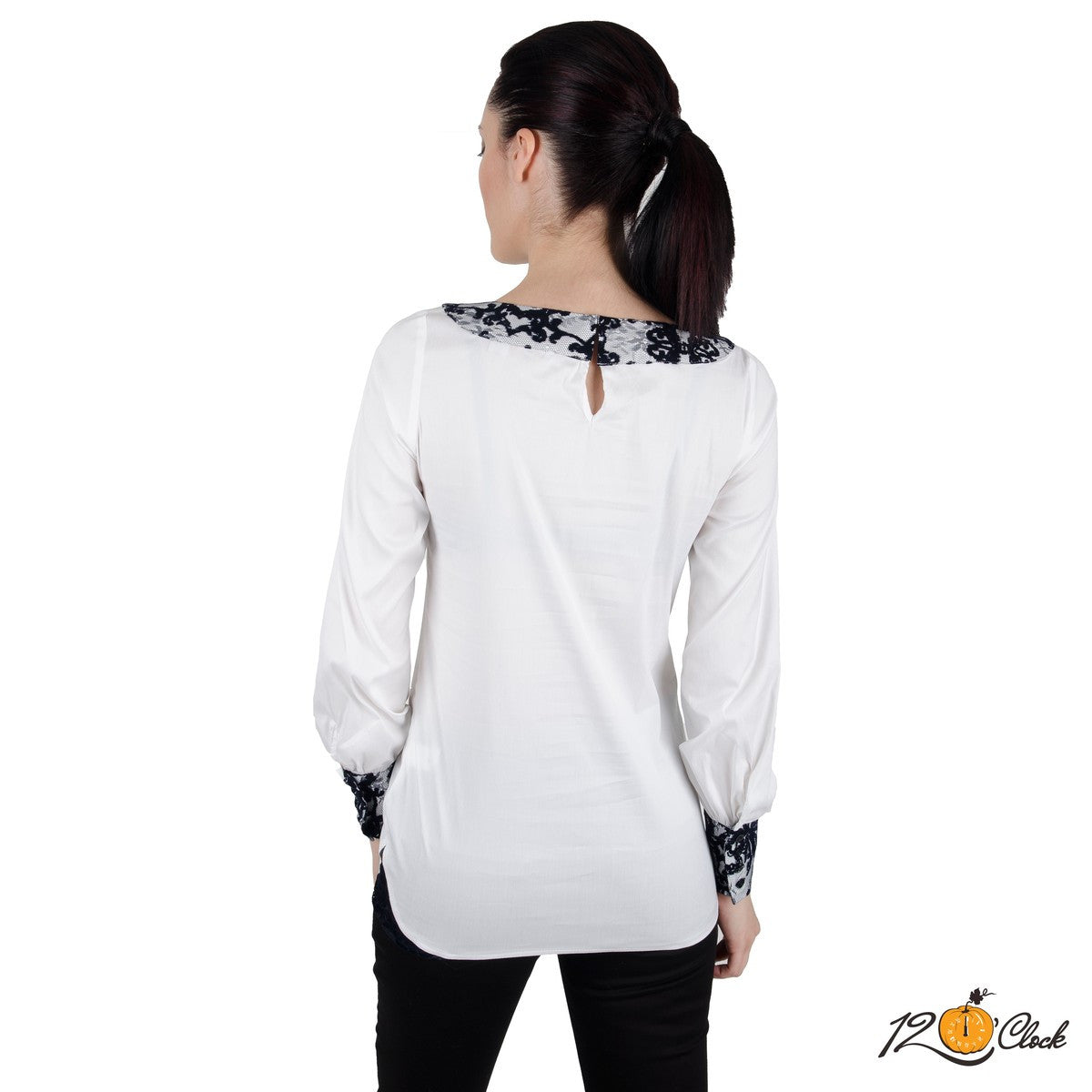 Бяла риза с дантела от Twelve O'clock