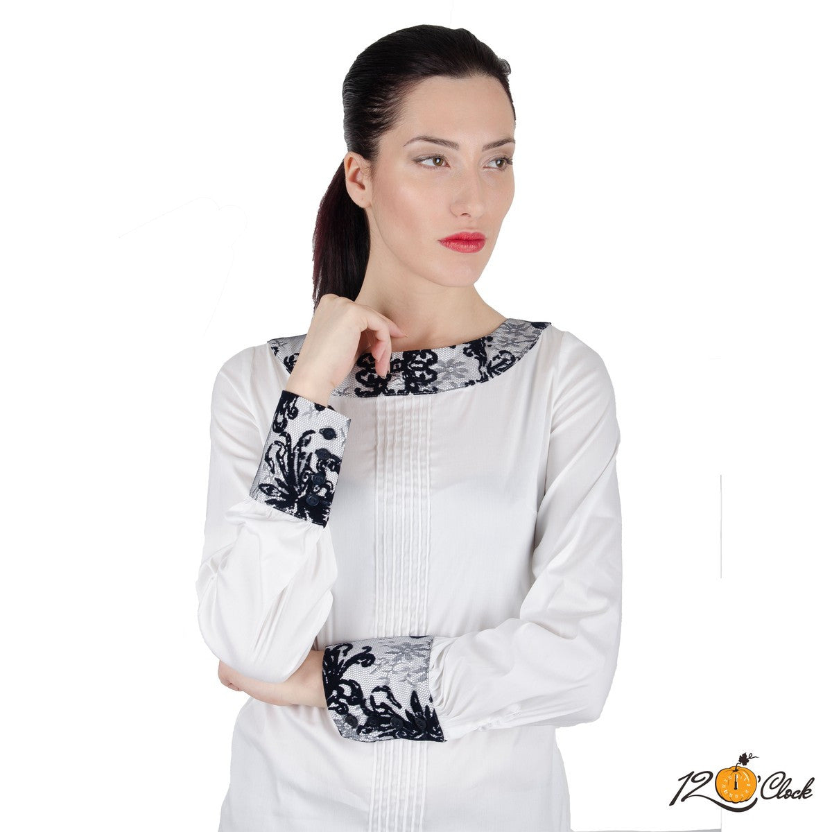 Бяла риза с дантела от Twelve O'clock