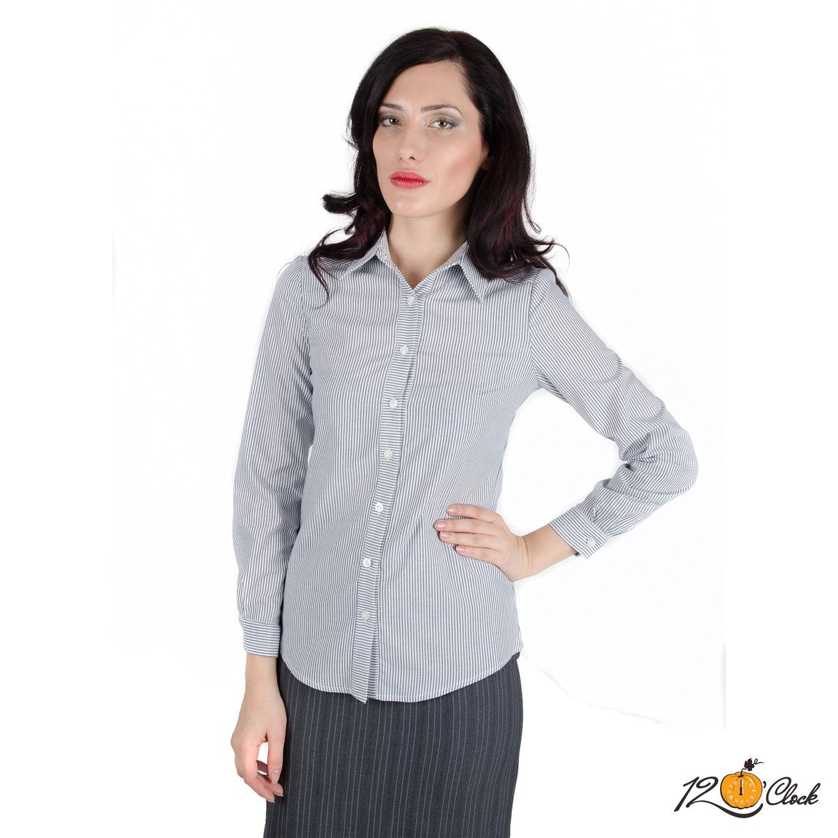 Дамска класическа риза в сиво от Twelve O'clock