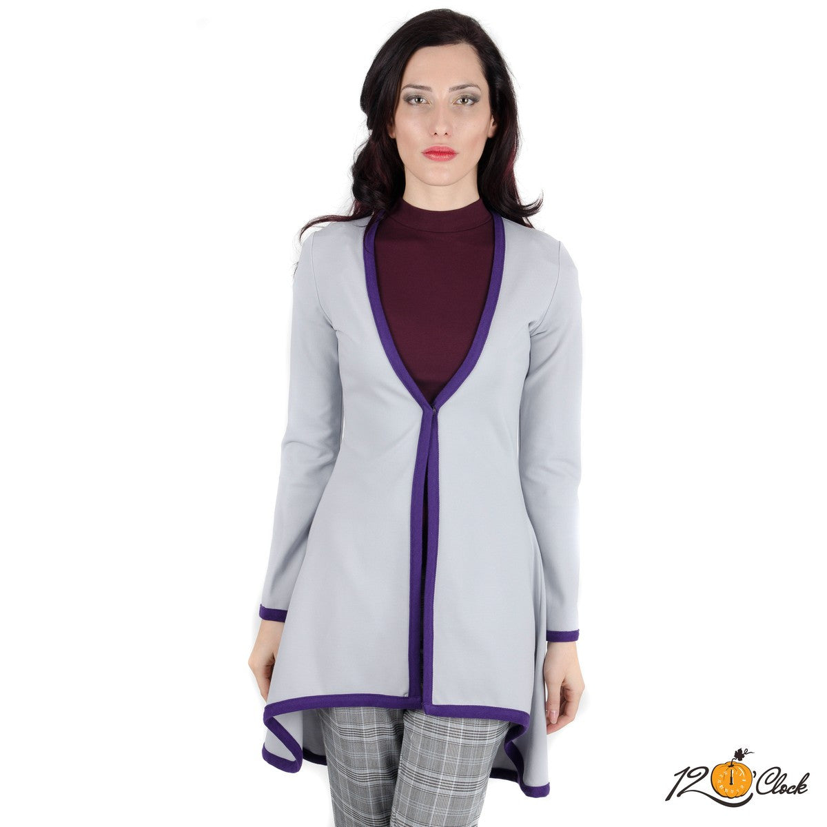 Дълга жилетка в сиво от Twelve O'clock