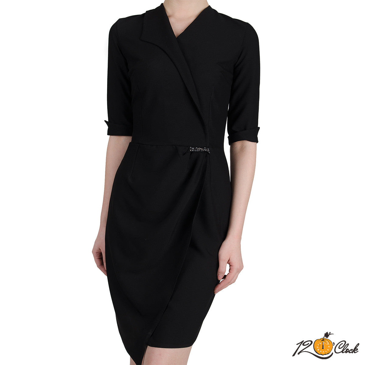 Асиметрична рокля с един ревер от Twelve O'clock