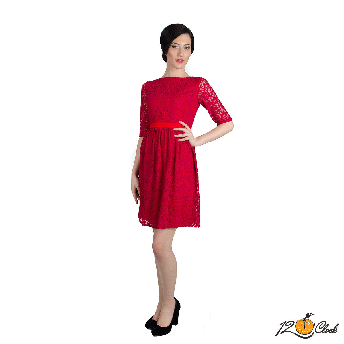 Кокетна къса рокля със сатенена основа от Twelve O'clock