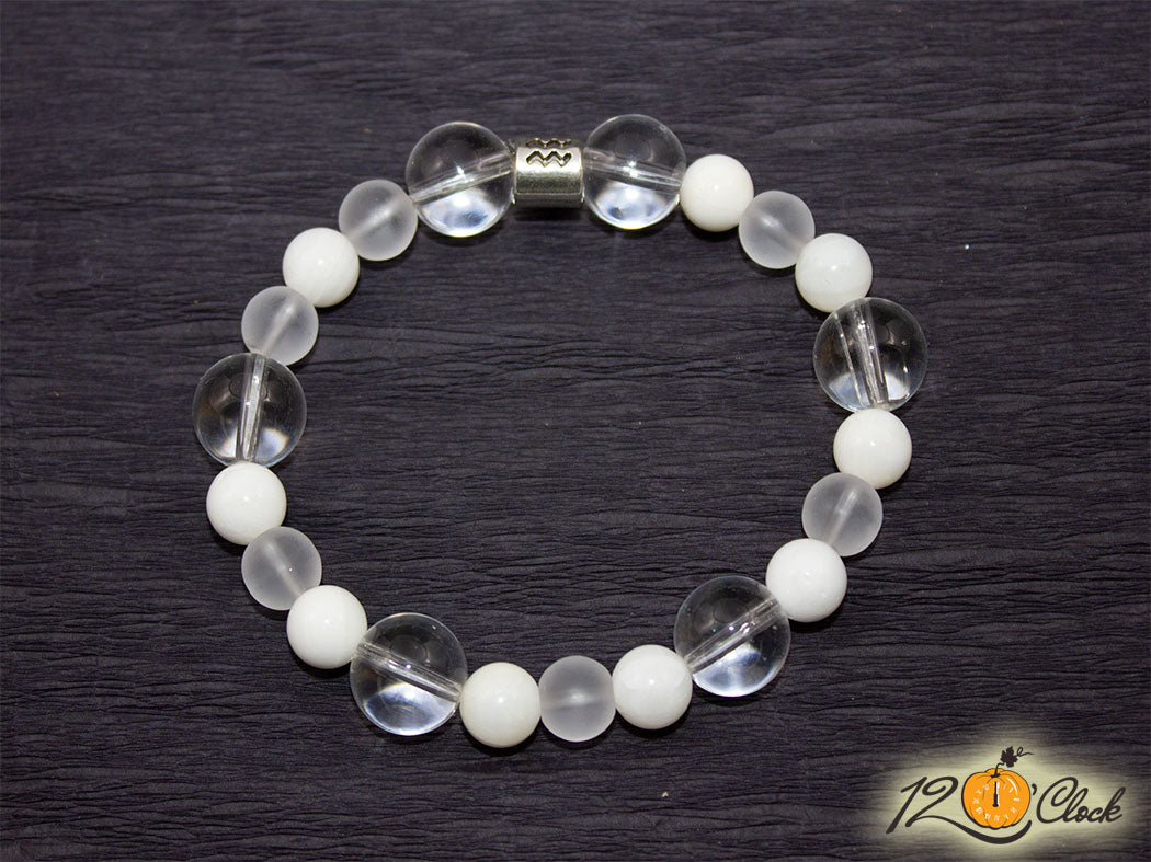 Гривна "Седеф и планински кристал" - Зодия Водолей