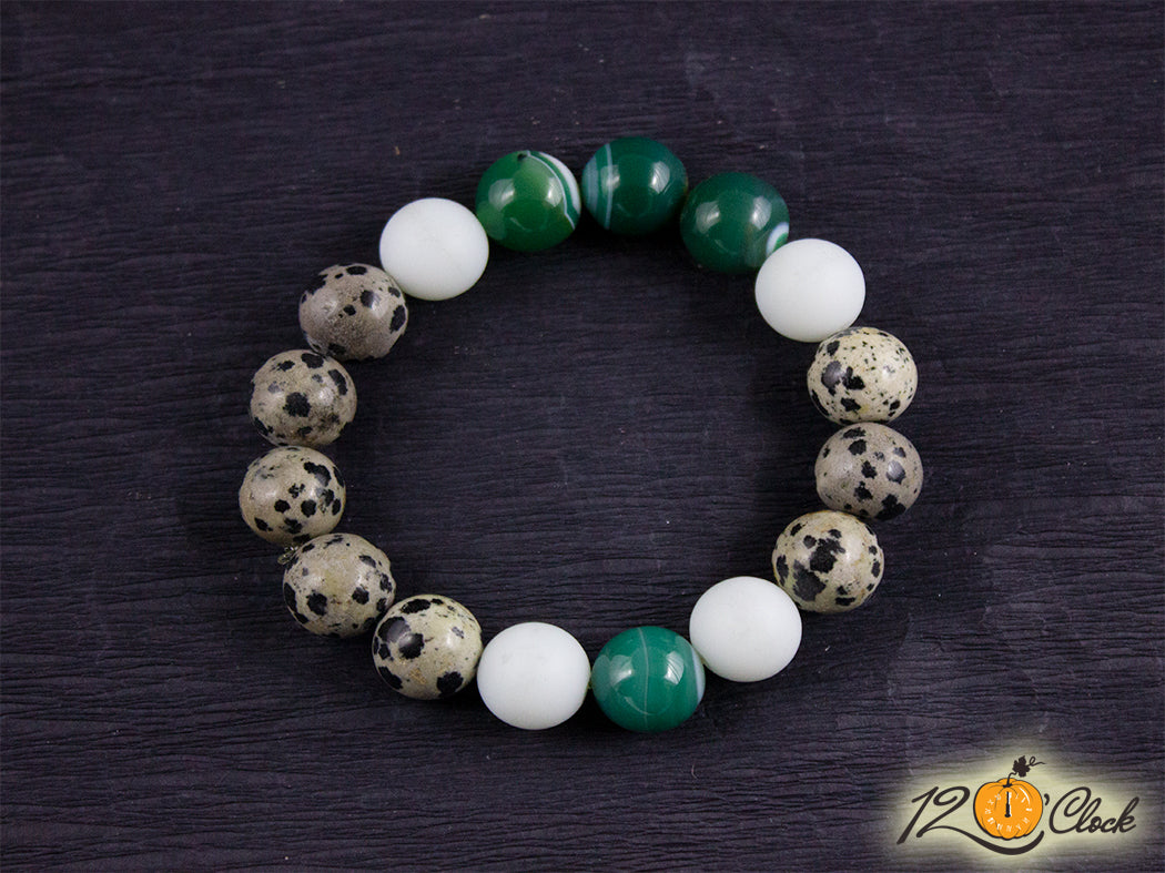 Гривна "Далматински яспис, зелен ивчест ахат и бял ахат мат" - Зодия Телец