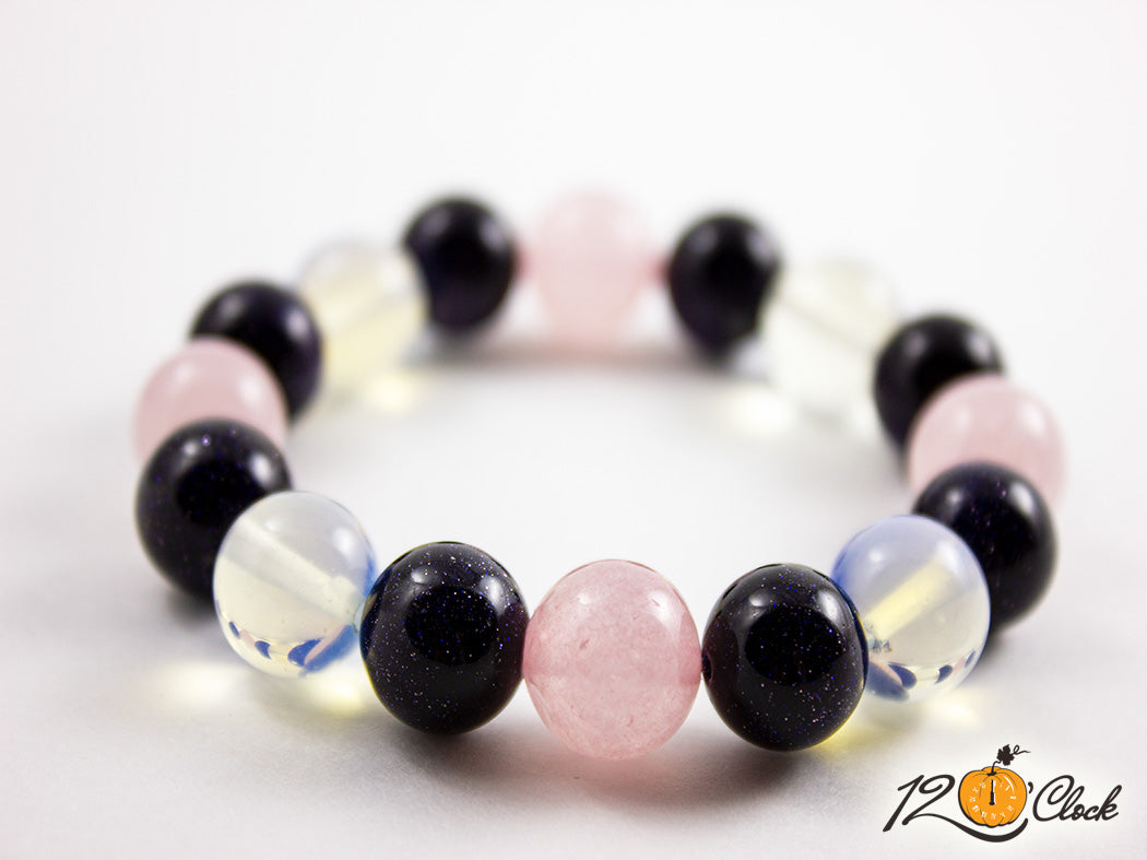 Гривна "Слънчев камък, розов кварц и лунен камък"