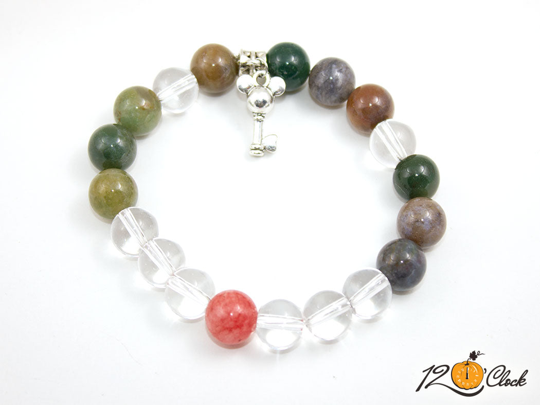 Гривна "Годината на металния плъх" – планински кристал, зелен ахат и ягодов кварц.