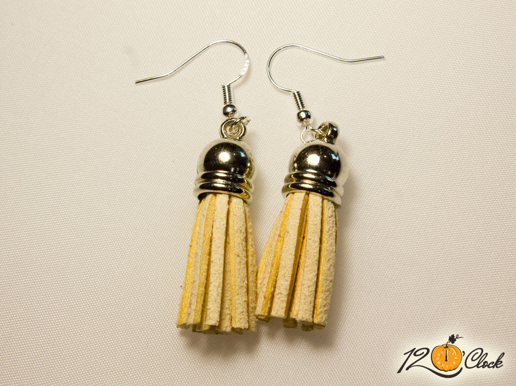 Бежови обици от велурени ленти от Twelve O'clock