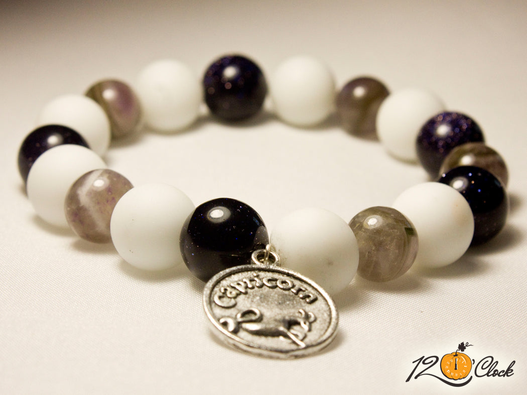 Гривна от Слънчев камък , ахат и аметист от Twelve O'clock